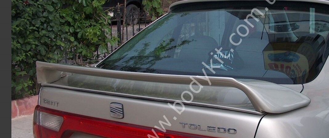 Seat Toledo Spor Uyumlu Yedek Parça Ayaklı Spoiler
