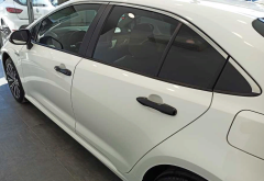 Toyota Corolla 2019+ Kapı Kolu Kaplama Piano Black