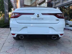 Renault Megane 4 2016+ Uyumlu Yedek ParçaDifüzör Mat Siyah