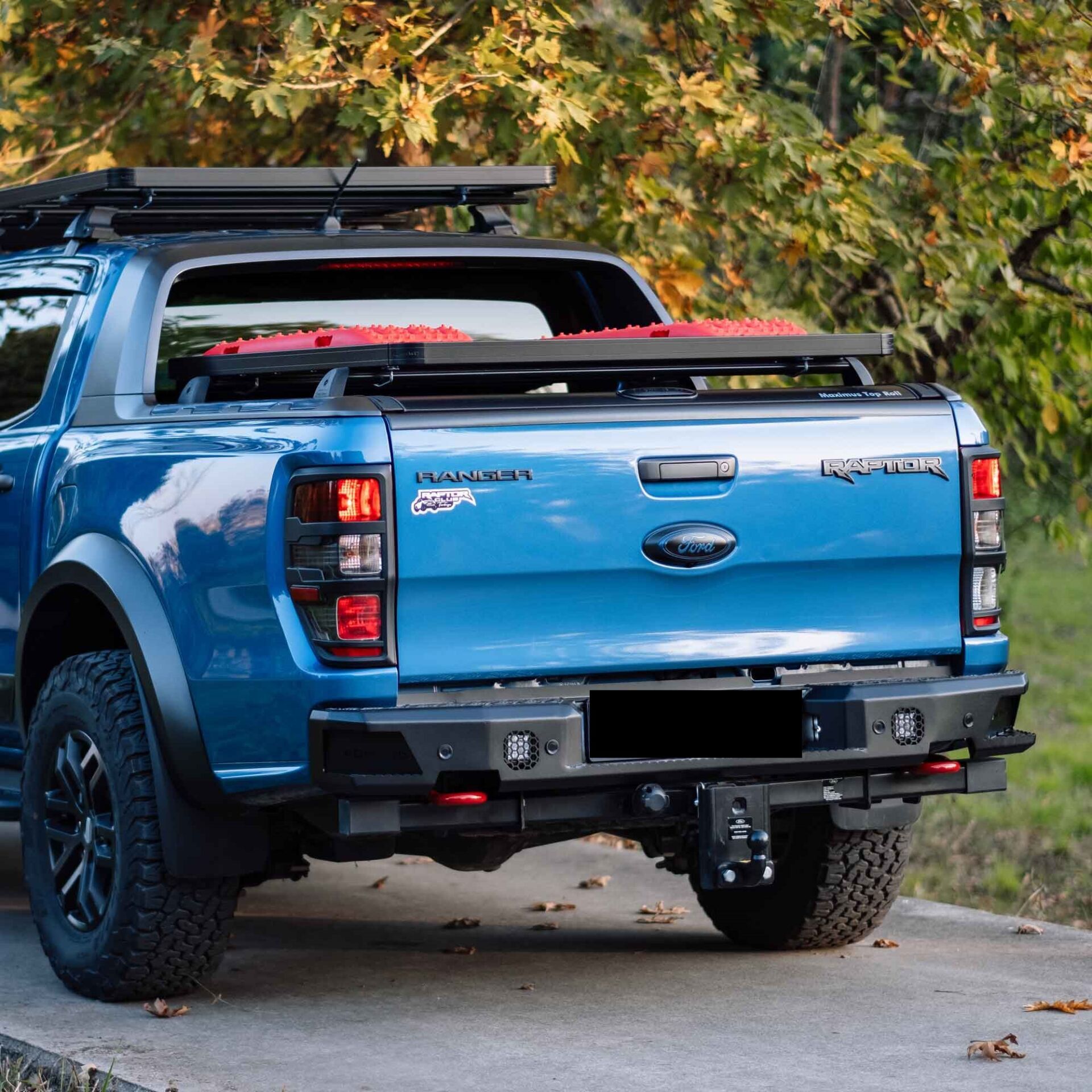 Toyota Hilux Yeni Nesil Uyumlu Yedek Parça Arka Demir Tampon AQM4WD T20