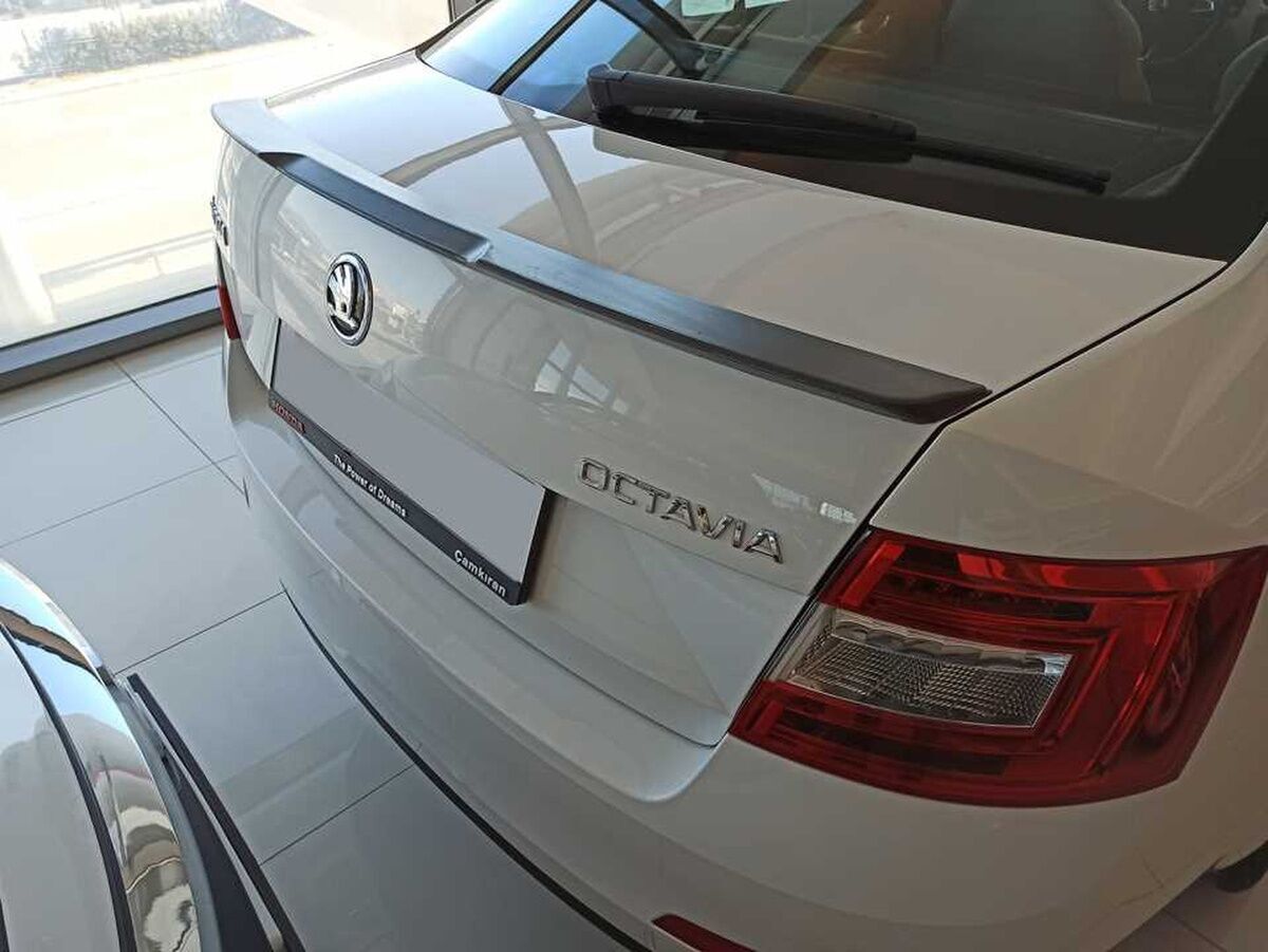 Skoda Octavia 2015-2019 Uyumlu Yedek Parça Spoiler Boyasız