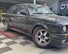 Bmw E30 1983-1991 Kulaklı Marşpiyel