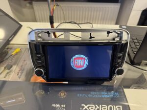 FİAT PUNTO-EVO MULTİMEDYA CARPLAY AND.AUTO 4+64GB