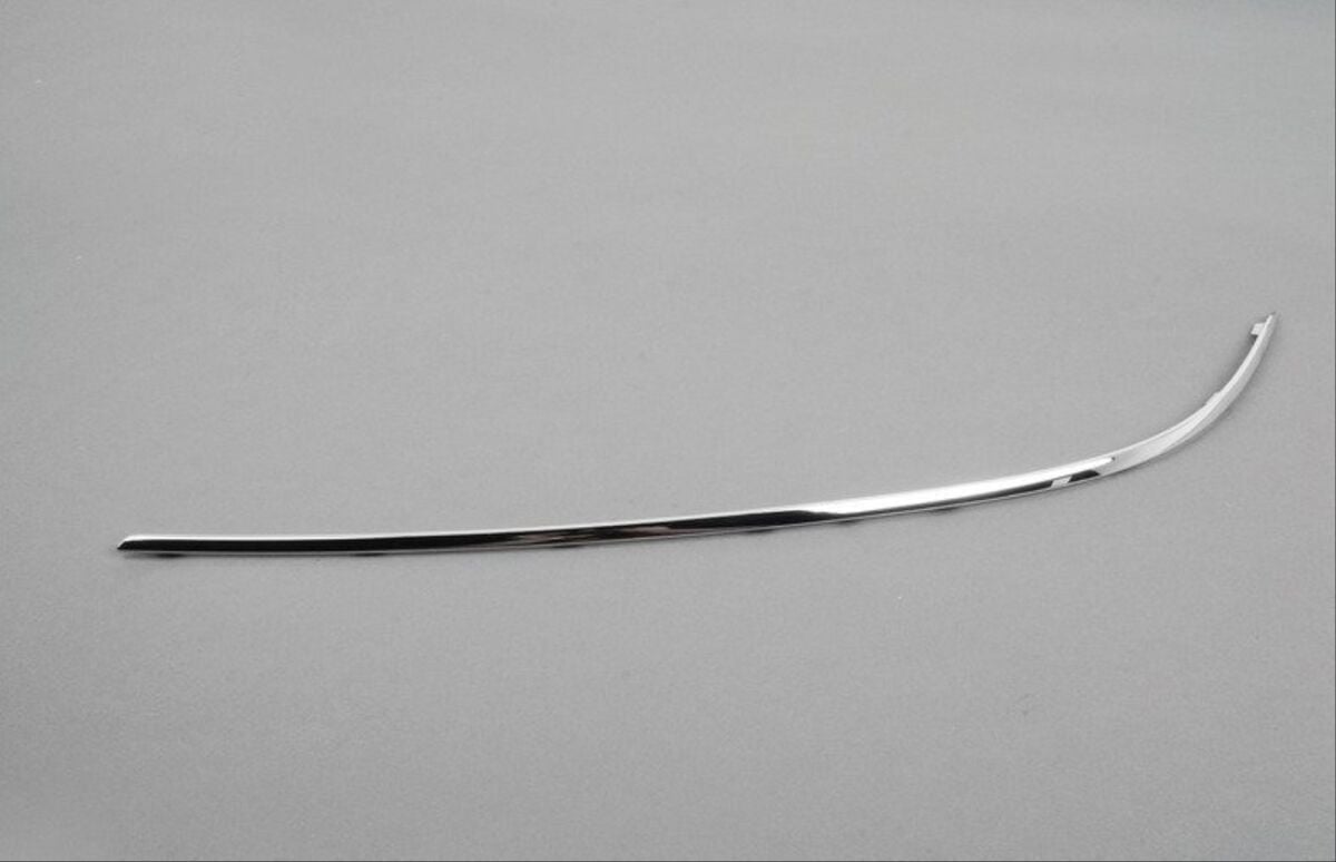 Mercedes W212 E Serisi 2009-2013 (Makyajsız Kasa) Uyumlu Yedek Parça Ön Tampon Nıkelajı- Sağ - 2128850421