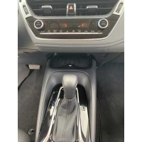 Toyota Corolla 2019+ Telefon Şarj Kiti