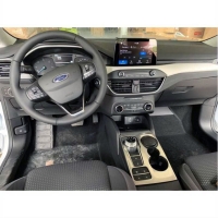Ford Focus 2019-2021 Vites Çerçeve Kaplama - Titanyum Silver