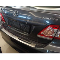 Toyota Corolla 2013-2016 Arka Tampon Üst Kaplama Kalın Model