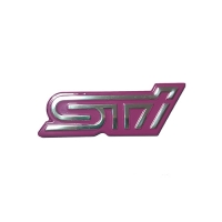 Subaru Sti Pembe Çamurluk ve Bagaj Logosu