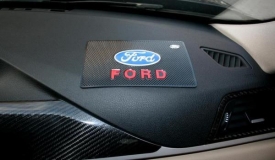 Ford Torpido Kaydırmaz Ped